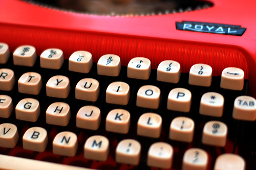 typewriter by beta500 via Flickr